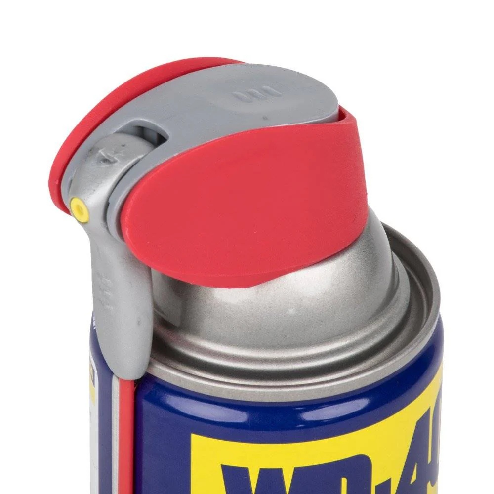 WD-40 12 oz. Aerosol Lubricant with Smart Straw - Image 3